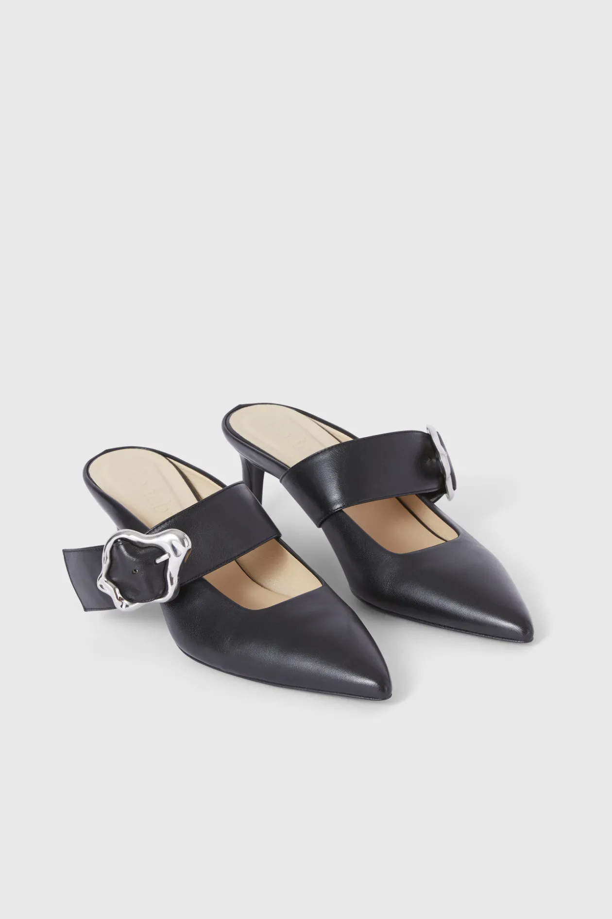 Aurora Coral Pumps Rodebjer