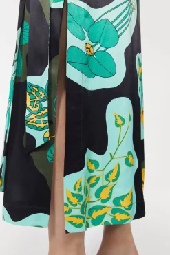 Mabelin Cape Leaf Rodebjer